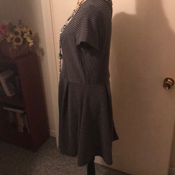 Black and Grey Stripe Dress - Picture 2 of 3